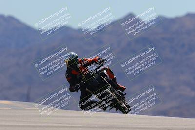 media/Mar-24-2025-Moto Forza (Mon) [[57ce5c5cff]]/1-Advanced Group/Session 4 (Turn 9)/